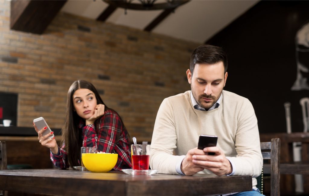 How to understand that your husband is cheating on you?